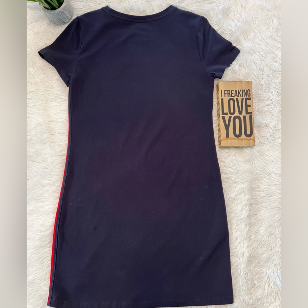 Tommy Hilfiger Women's Tee Dress With Side Stripes - Picture 7 of 7